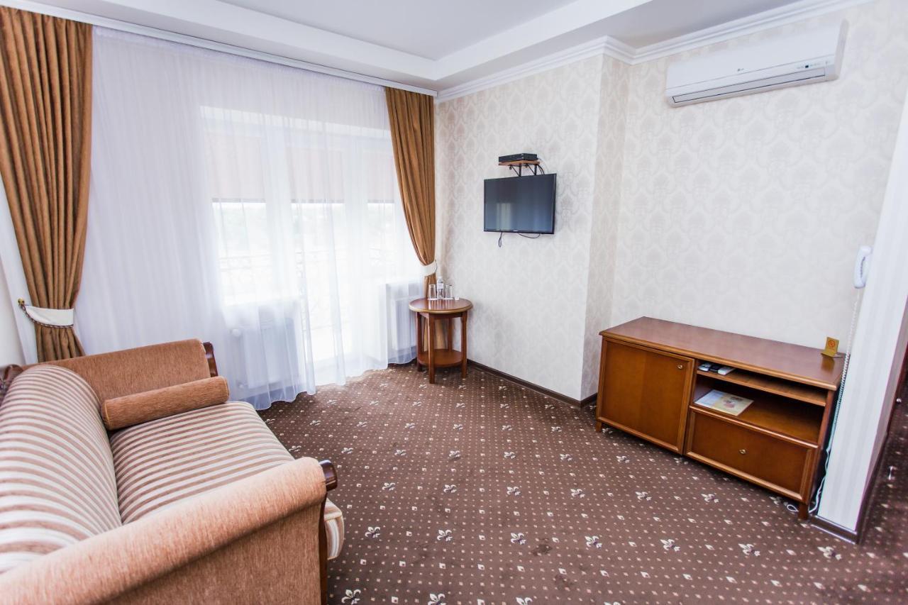 Hotel Grk "Master" Vlasovka Zewnętrze zdjęcie